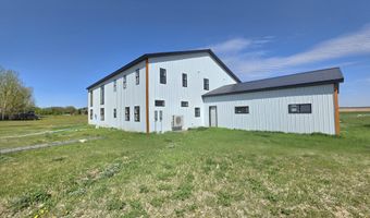 38515 129th St, Aberdeen, SD 57401