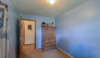 233 E Radio Ln, Arkansas City, KS 67005