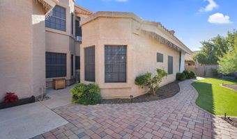 2345 W SHAWNEE Dr, Chandler, AZ 85224
