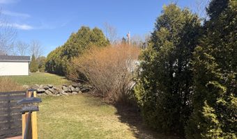 19 N St, Bangor, ME 04401