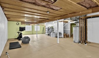 310 Oakridge Dr, Elko, NV 89801
