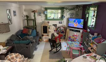 20 Moosehorn Rd, Abbot, ME 04406