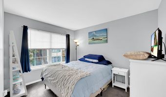 5 Shearwater Holw 5, Bayville, NJ 08721