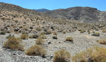 Anita Dr, Hawthorne, NV 89415
