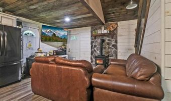 2230 Shirley Rd, Allardt, TN 38504