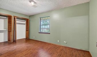 5908 Whitney Ln, Bartlesville, OK 74006