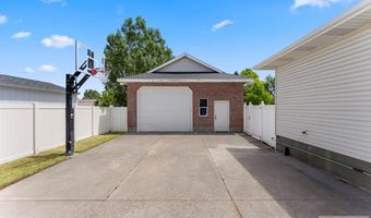 3835 S Taylorview Ln, Ammon, ID 83406