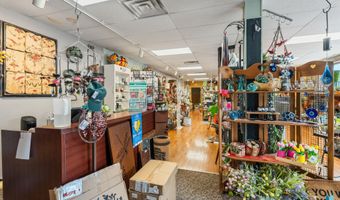 103 W Main St, Beresford, SD 57004