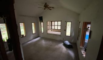 134 Nature Ln, Arcata, CA 95521