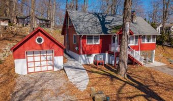 19 Amicalola Rd, Alloway, NJ 07462