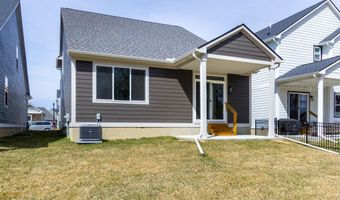 27632 Maryjane Ln E, Chesterfield, MI 48047
