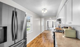 193 Saint George Ave, Biloxi, MS 39530