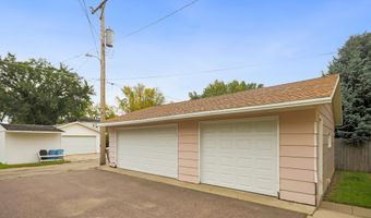 606 N State St, Aberdeen, SD 57401