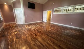 1020 E State St, Albany, IN 47320