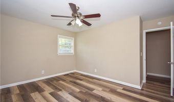 78 FAIRLANE St, Alexander City, AL 35010