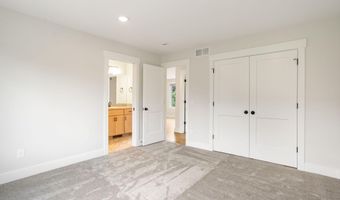 11444 56th Ave, Allendale, MI 49401