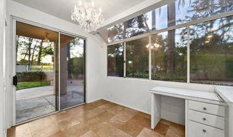 516 Camino Bailen, Escondido, CA 92029