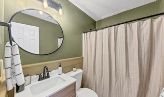 5074 NEWPARK Dr NW, Acworth, GA 30101