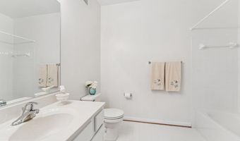 15612 EVERGLADE Ln 106, Bowie, MD 20716