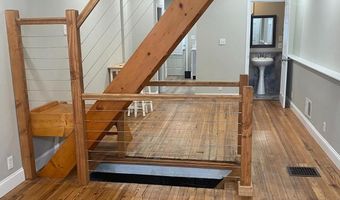 523 E GITTINGS St, Baltimore, MD 21230