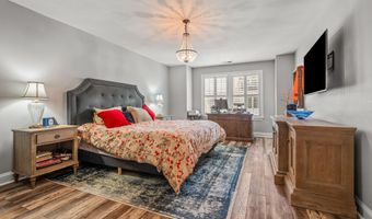 10 Grove Ct 20, Asbury Park, NJ 07712