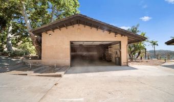 879 Stewart Canyon Rd, Fallbrook, CA 92028