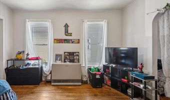 7 Farwell St, Barre, VT 05641