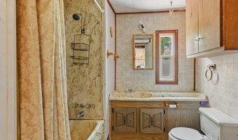 17711 Fuzzy Ln, Anderson, CA 96007