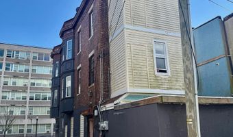 1013 Arctic Ave, Atlantic City, NJ 08401
