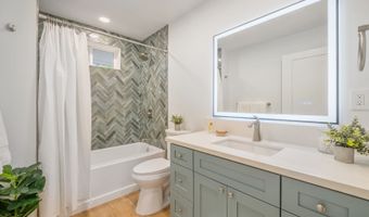 1247 Kahili St, Kailua, HI 96734