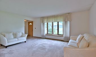 657 SABLE Dr, Addison, IL 60101