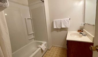 1701 Alger Ave, Cody, WY 82414