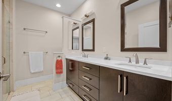 5307 MERRIAM St, Bethesda, MD 20814