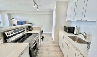 1778 Ala Moana Blvd 3620, Honolulu, HI 96815