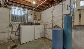 300 N Johns St, Amanda, OH 43102