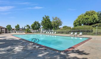 3049 Golden Oak Way, Spring Valley, CA 91978