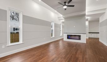 4917 ERIE St, Annandale, VA 22003