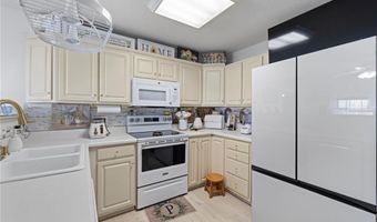 100 Lindsay Dr, Archdale, NC 27263