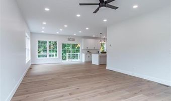 956 N Barnstead Rd, Barnstead, NH 03225
