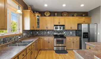 10720 49th Ct NE, Albertville, MN 55301
