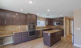 1130 Grove Park St, Henderson, NV 89002