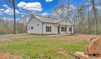 9900 Stonewall Rd, Appomattox, VA 24522