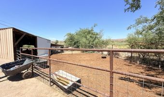 137 Las Palomas Canyon Rd, Caballo, NM 87942