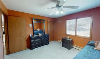 2418 W Main St, Albert Lea, MN 56007