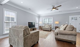 1666 ARLINGTON PARK Cir, Albany, GA 31701