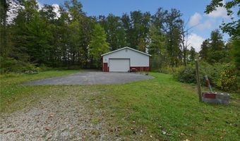 6610 6th Ave, Andover, OH 44003