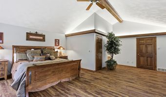 W2530 BROOKHAVEN Drive, Appleton, WI 54915