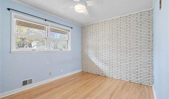 3522 Glenarden Rd, Arden Hills, MN 55112