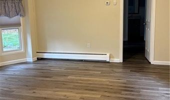 89 Sherwood Valley Ln, Coventry, RI 02816