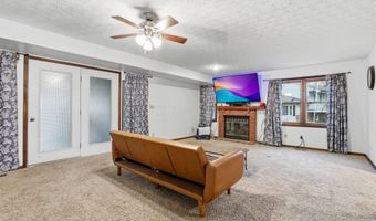 16715 Pontiac Pl, Ashville, OH 43103